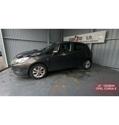 Panneau de porte avant gauche OPEL CORSA E Photo n°12