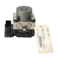 Bloc ABS (freins anti-blocage) OPEL CORSA E Photo n°1