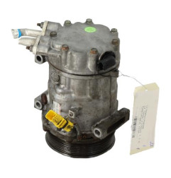 Compresseur clim CITROEN C4 GRAND PICASSO 1 Photo n°1