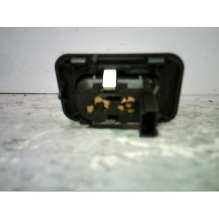 Interrupteur de leve vitre avant droit OPEL MERIVA A