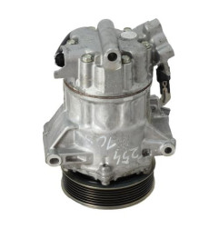 Compresseur clim RENAULT CLIO 5 Photo n°1
