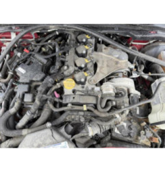 Moyeu avant gauche FIAT 124 2 SPIDER Photo n°10