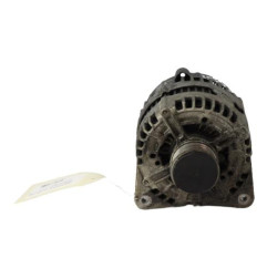 Alternateur VOLKSWAGEN PASSAT 5 Photo n°1