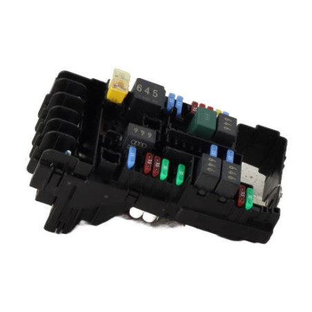 Boitier servitude moteur (BSM) AUDI Q2 Photo n°1