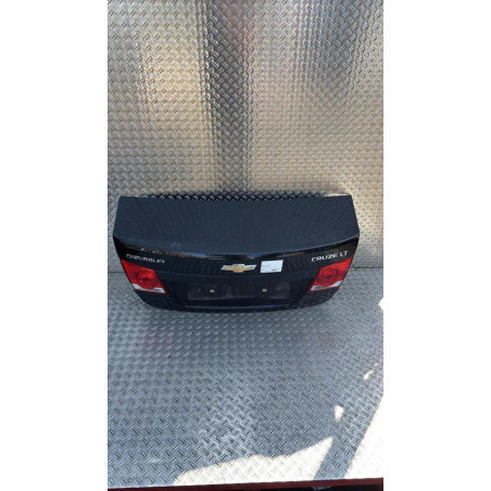 Malle/Hayon arriere CHEVROLET CRUZE Photo n°1