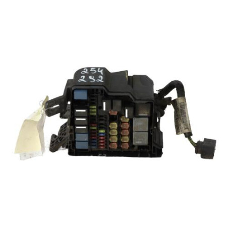 Boitier servitude moteur (BSM) FORD FIESTA 6 Photo n°1