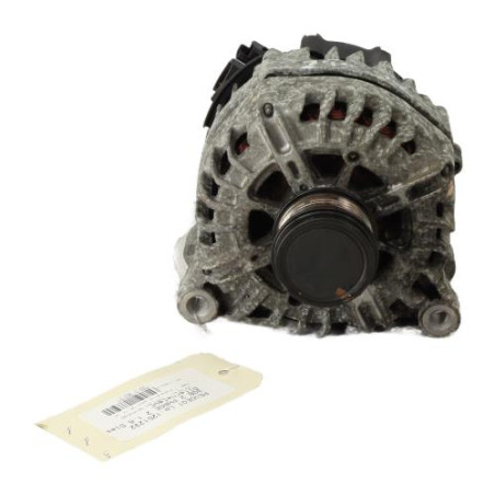 Alternateur PEUGEOT 308 2 Photo n°1