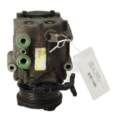 Compresseur clim FORD STREETKA Photo n°1