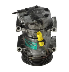 Compresseur clim PEUGEOT 307 Photo n°1