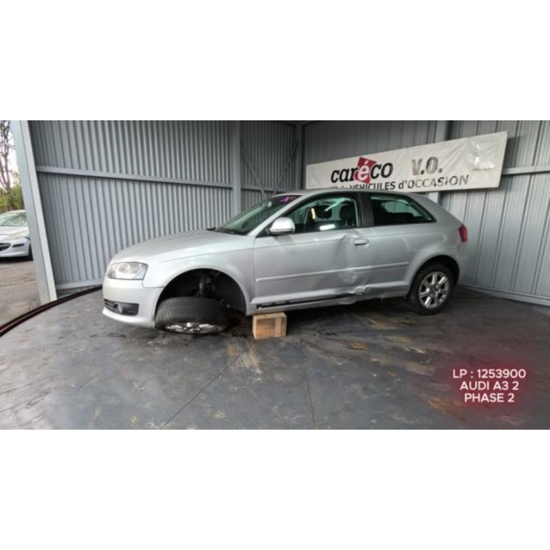 Poignee porte avant gauche AUDI A3 2