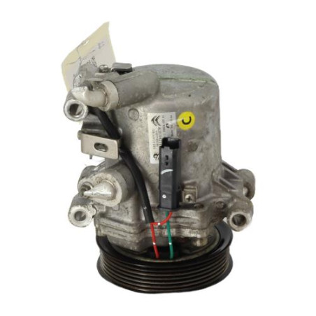 Compresseur clim PEUGEOT 208 1 Photo n°1