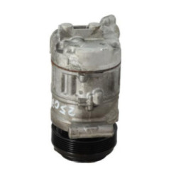 Compresseur clim BMW SERIE 1 E88 Photo n°3