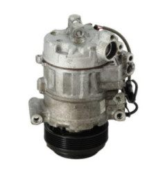 Compresseur clim BMW SERIE 1 E88 Photo n°4