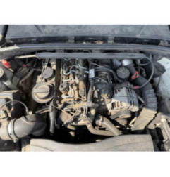 Compresseur clim BMW SERIE 1 E88 Photo n°13