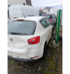 Moyeu avant droit SEAT IBIZA 4 Photo n°1