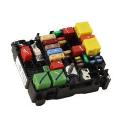 Boitier servitude moteur (BSM) PEUGEOT 208 1 Photo n°1