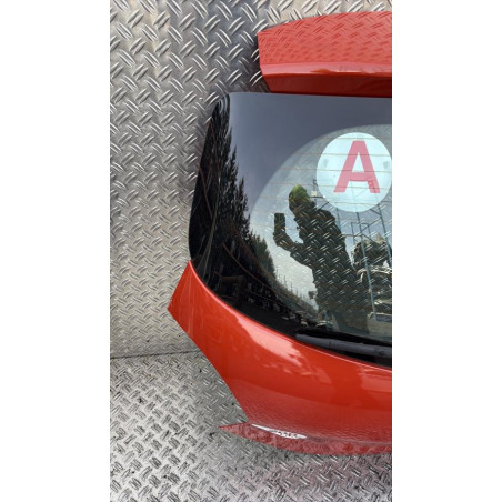 Malle/Hayon arriere PEUGEOT 208 1