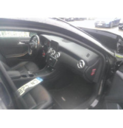 Autoradio d'origine MERCEDES CLASSE A 176 Photo n°6