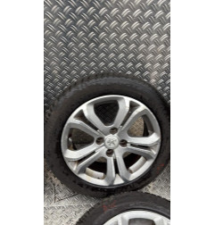 Jante PEUGEOT 208 1