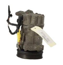 Compresseur clim PEUGEOT 207 Photo n°1