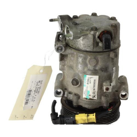 Compresseur clim AUDI 80 3