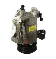 Compresseur clim FORD FIESTA 6 Photo n°1