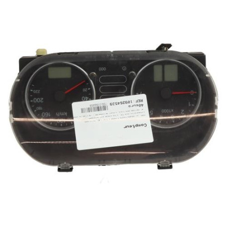 Compteur FORD FIESTA 5 Photo n°1