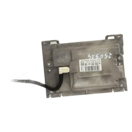 Ecran GPS PEUGEOT 208 1