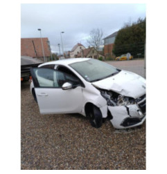 Ecran GPS PEUGEOT 208 1 Photo n°11