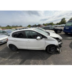 Ecran GPS PEUGEOT 208 1 Photo n°16