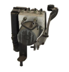 Bloc ABS (freins anti-blocage) BMW SERIE 5 E60 Photo n°5