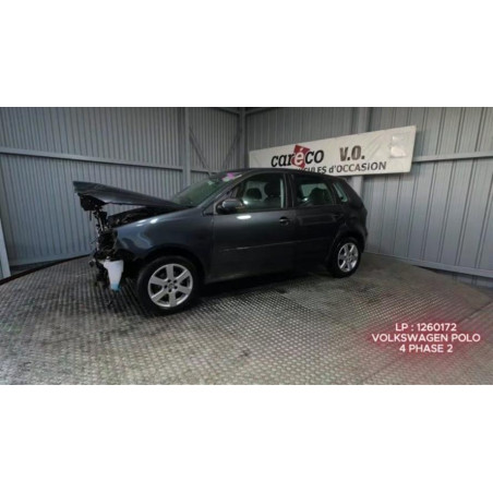 Moyeu avant droit VOLKSWAGEN POLO 4