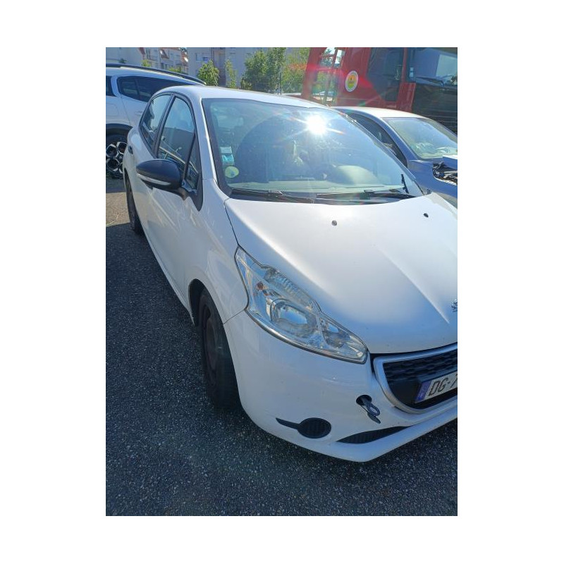 Etrier avant droit (freinage) PEUGEOT 208 1