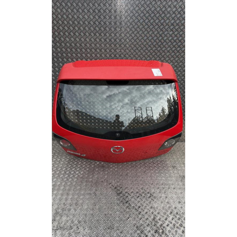 Malle/Hayon arriere MAZDA 3 1