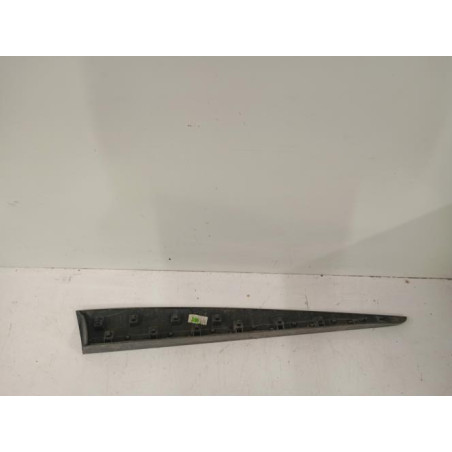 Baguette de porte avant gauche RENAULT CLIO 4