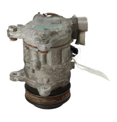 Compresseur clim BMW SERIE 1 F20 Photo n°3