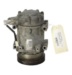 Compresseur clim DACIA DUSTER 1 Photo n°1