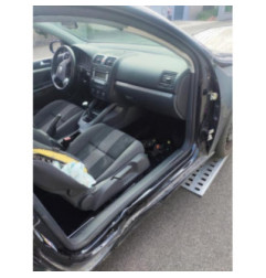 Feu arriere principal gauche (feux) VOLKSWAGEN GOLF 5 Photo n°7