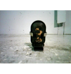 Interrupteur de leve vitre avant droit OPEL ASTRA G