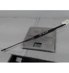 Verin de capot AUDI A4 1