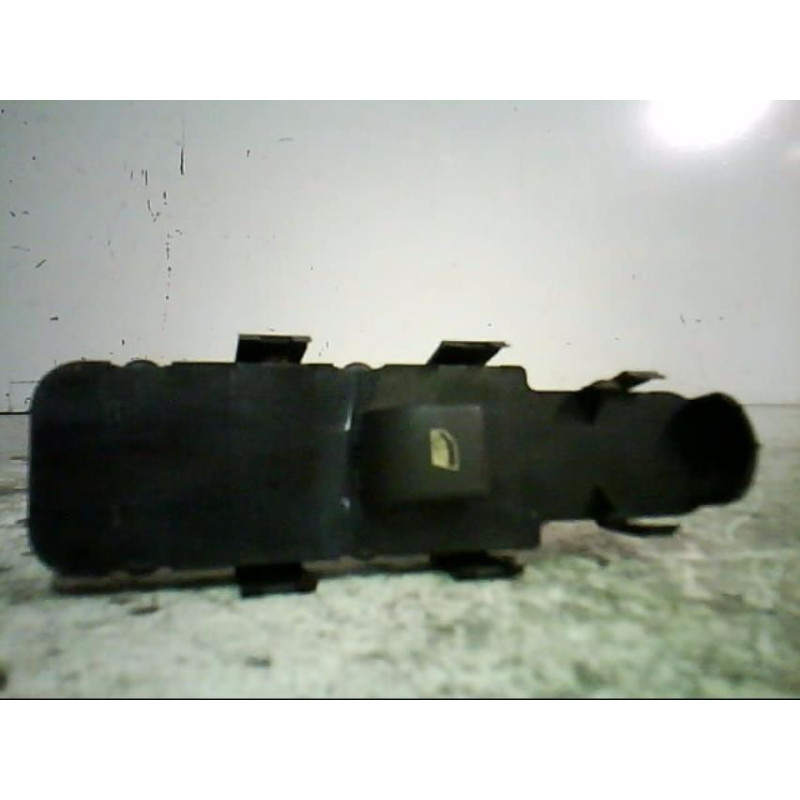 Interrupteur de leve vitre avant droit PEUGEOT 307