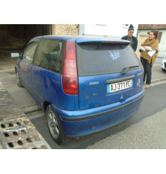 Retroviseur droit FIAT PUNTO 1 Photo n°6