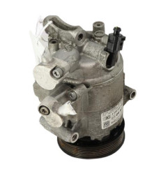 Compresseur clim VOLKSWAGEN POLO 5 Photo n°4