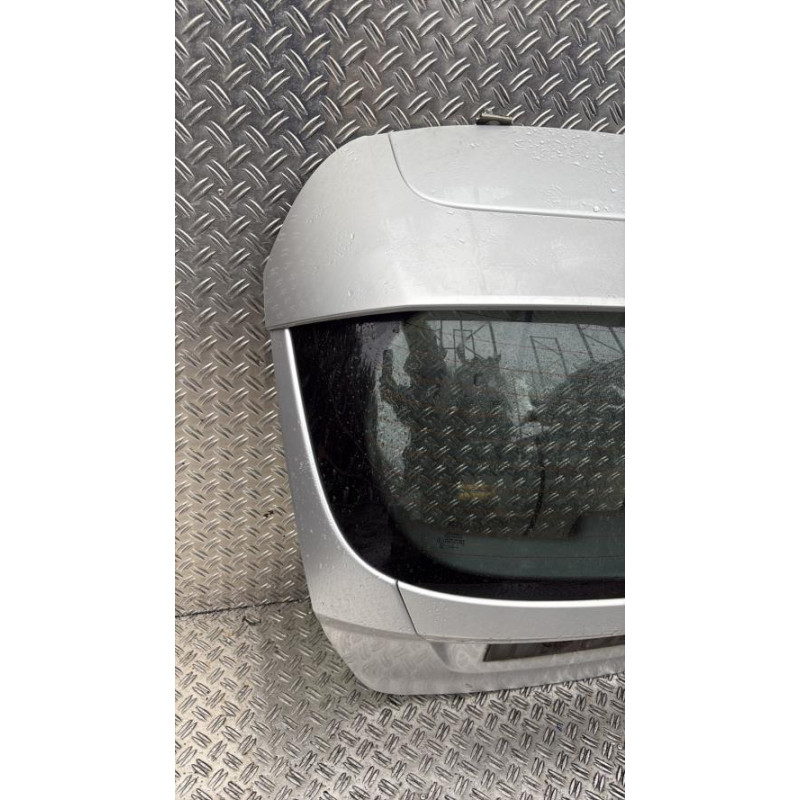 Malle/Hayon arriere FORD FIESTA 6