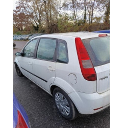 Anti brouillard gauche (feux) FORD FIESTA 5 Photo n°15