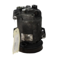 Compresseur clim RENAULT SCENIC 2 Photo n°3