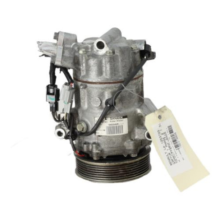 Compresseur clim RENAULT CAPTUR 1 Photo n°1