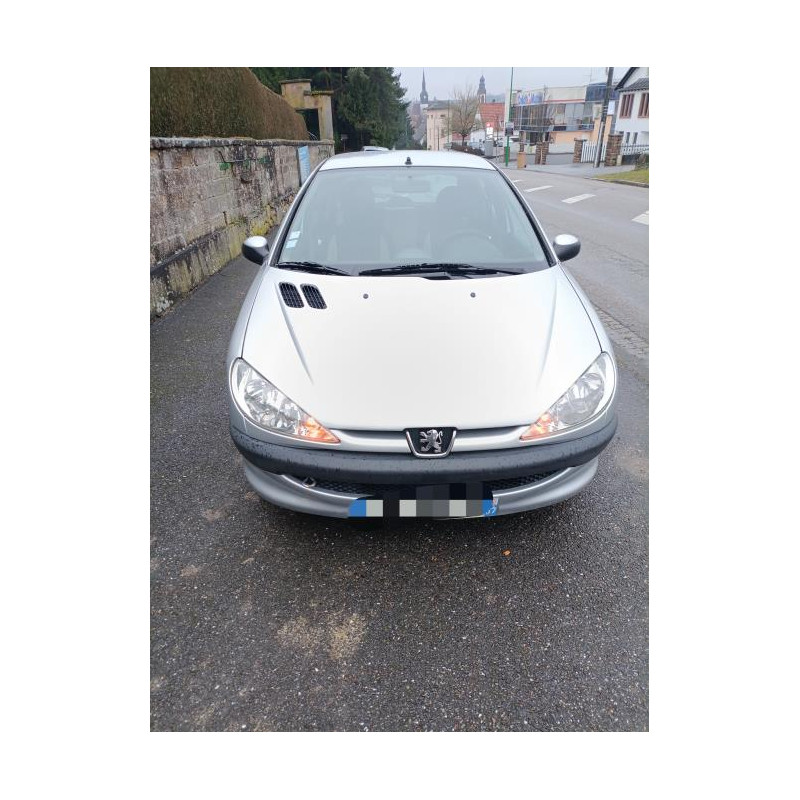 Face avant PEUGEOT 206