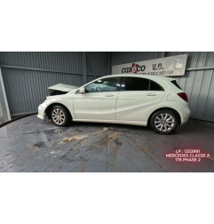 Malle/Hayon arriere MERCEDES CLASSE A 176 Photo n°5