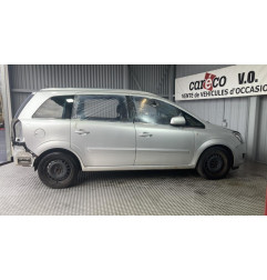 Compresseur clim OPEL ZAFIRA B Photo n°9